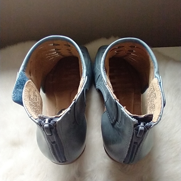 Earth Vicki Ankle Boots Women's 7.5W Wide Teal Leather Gladiator Caged Booties - Picture 3 of 7